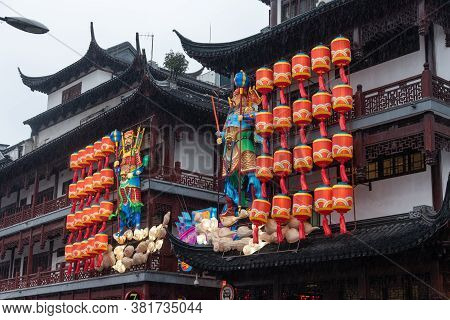 Shanghai, February 2019. Chinese Lanterns On The Occasion Of The New Year In Yuyuan Garden Residenti