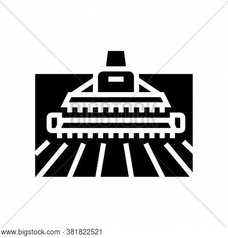 Hervesting Machine Glyph Icon Vector. Hervesting Machine Sign. Isolated Contour Symbol Black Illustr