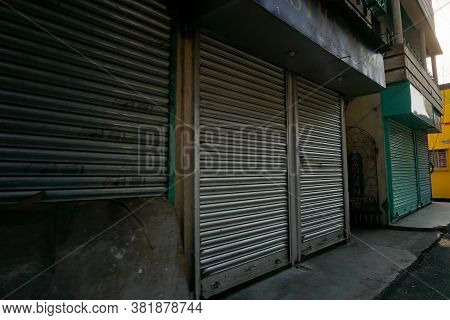 Howrah, West Bengal, India - 22nd May 2020 : The Retail Shops Are Under Lockdown To Stop Spread Of C