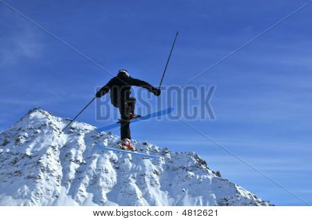 Narciarz skoki