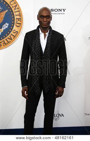 NEW YORK-giugno 25: Attore Lance Reddick frequenta la premiere di 