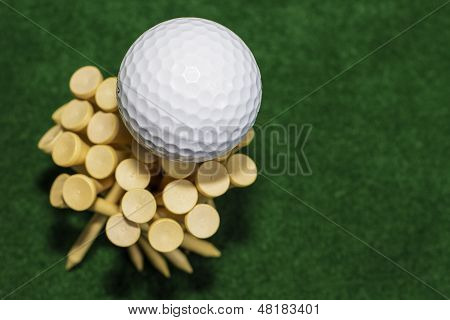 Golf Ball Tee Bouquet
