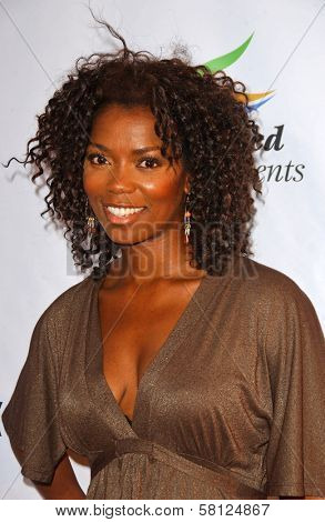 Vanessa Williams at the 