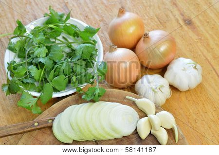 Yellow Onion, Garlic And Cilantro