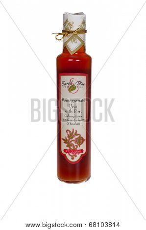 HAYWARD, CA - July 8, 2014: 8 oz bottle of Earth & Vine Pomegranate Pear with Port culinary sauce