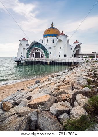 Masjid Selat Melaka