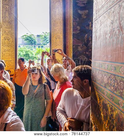 People Visit Lying Buddha In Wat Pho