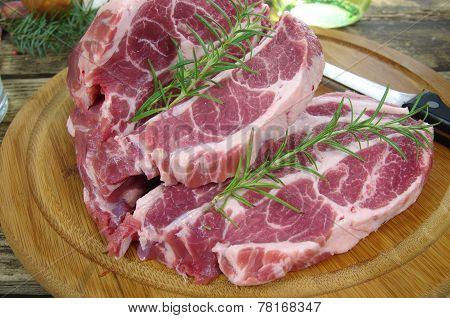 Neck With Rosemary And Basil
