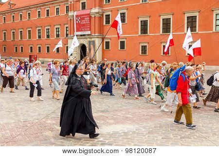 Warsaw. Religious procession of pilgrims.