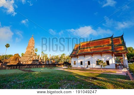 Sukhothai, Thailand - January 17 2017: Wat Phra Si Rattana Mahathat - Chaliang In The Precinct Of Si