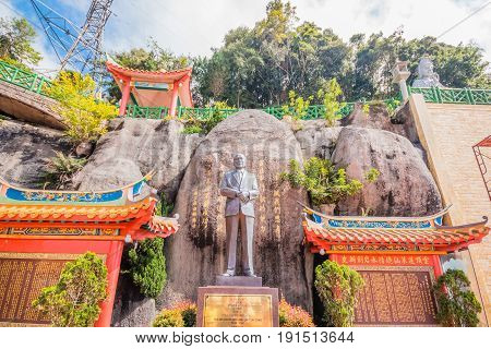 GENTING HIGHLANDS, MALAYSIA - APRIL 16, 2017: A monument of Lim Goh Tong standing in Chin Swee Caves Temple proudly for visitors to see.