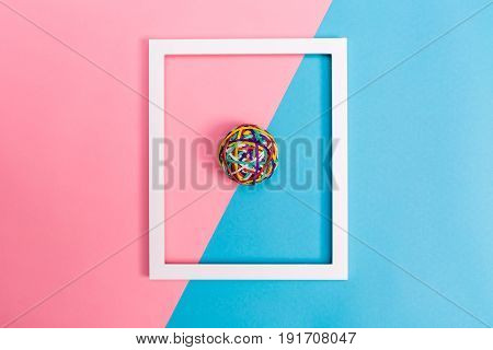 Rubber Band Ball With Frame