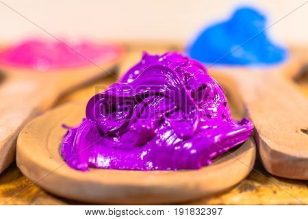 ink or paint for printing on fabric there are several types. The ink used for printing on dark fabric always use plastisol ink. it useful for white fabric too