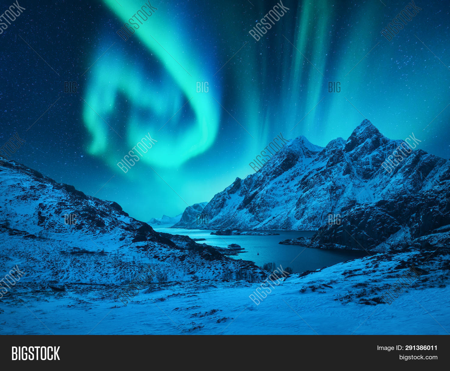 Aurora Borealis Above Image & Photo (Free Trial) | Bigstock