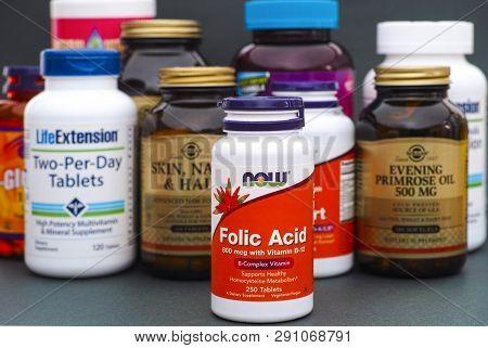 Tambov, Russian Federation - August 22, 2017 Bottle With Folic Acid By Now. Some Bottles With Vitami