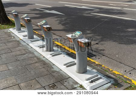 Taipei, Taiwan - Feb 19, 2019 : Ubike ( Youbike ) Station. Ubike Is A Popular Network Of Rental Bicy
