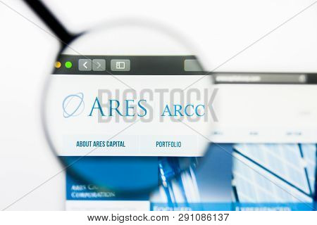 Los Angeles, California, Usa - 23 March 2019: Illustrative Editorial Of Ares Capital Website Homepag