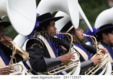 Washington, D.c., Usa - May 28, 2018: The National Memorial Day Parade, Members Of The Musketeer Mar