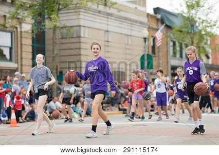 Stoughton, Wisconsin, Usa - May 19, 2018: Syttende Mai Youth Parade, Young Women, Members Of The Sto