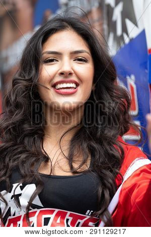 Chicago, Illinois , Usa - September 9, 2018 The 26th Street Mexican Independence Parade, Young Woman