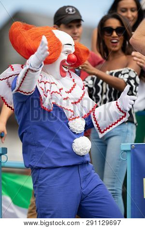 Chicago, Illinois , Usa - September 9, 2018 The 26th Street Mexican Independence Parade, Man Dress U