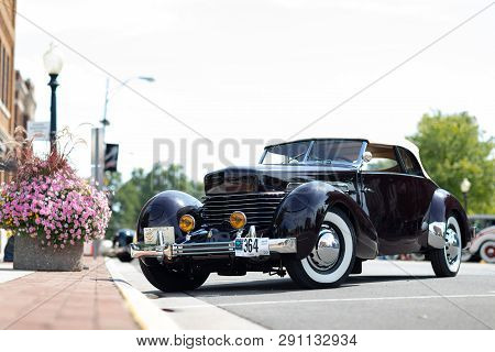 Auburn, Indiana, Usa - September 9, 2018 The Auburn Cord Duesenberg Festival, A Cord Classic Car Par