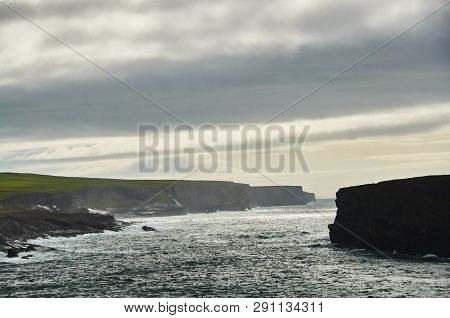 The Kilkee Cliff Walk Is A Scenic 2 To 3 Hour (8km) Moderate Loop Walk Along The Kilkee Cliffs Start