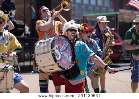 Orleans, Indiana, Usa - April 28, 2018: The Orleans Dogwood Festival And Parade, The Circle City Sid