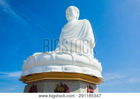 Big Buddha Statue At The Long Son Pagoda Or Chua Long Son, A Buddhist Temple In The City Of Nha Tran