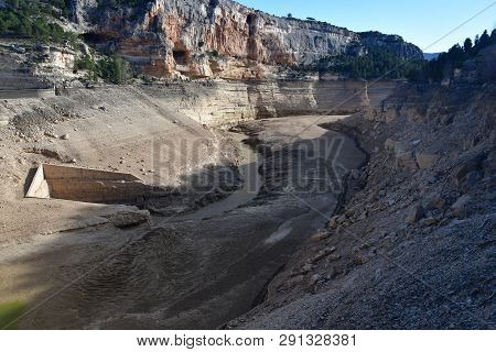 Empty Reservoir Of Santolea In Teruel, Spain