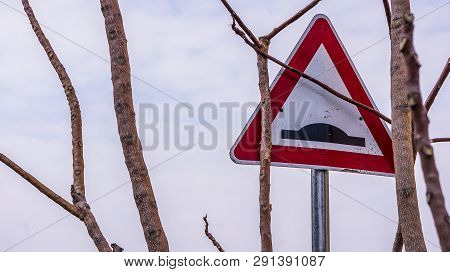 Ahead, Danger, Traffic Sign, Uneven, Uneven Road, Warning, Warning Sign Icon  Road Sign Showing Unev