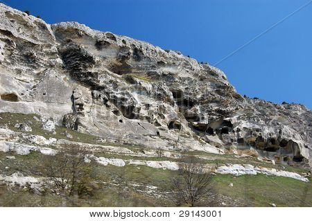 Ruiner hule af gamle by Inkerman. Crimea (Ukraine)
