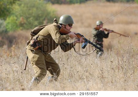 KIEV, UKRAINE - SEPT 19, : Member of a history club wear historical Soviet  uniforms as he participates in a WWII reenactment.Buttle for Kiev in 1943. September 19 , 2009 in Kiev, Ukraine