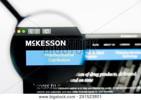 Los Angeles, California, Usa - 25 March 2019: Illustrative Editorial Of Mckesson Website Homepage. M