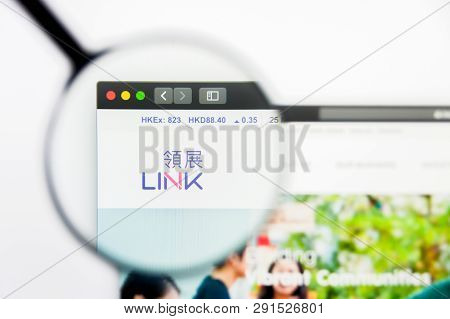 Los Angeles, California, Usa - 25 March 2019: Illustrative Editorial Of Link Reit Website Homepage. 