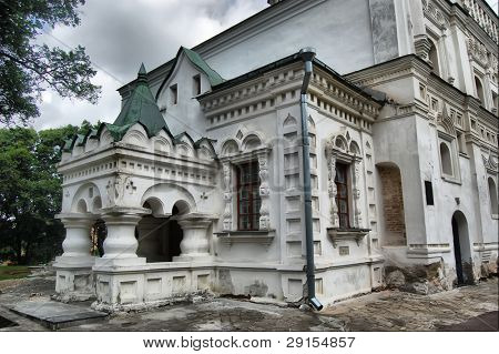 HDR.Sobór starej rosyjskiej w zabytkowym rosyjskim mieście Czernigow, Ukraina