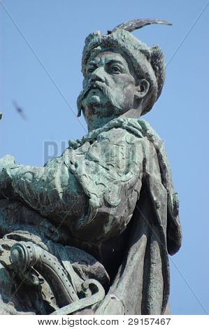 Monument av B. Chmelnitskij i Kiev