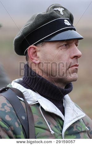Ufficiale delle SS.Rievocando