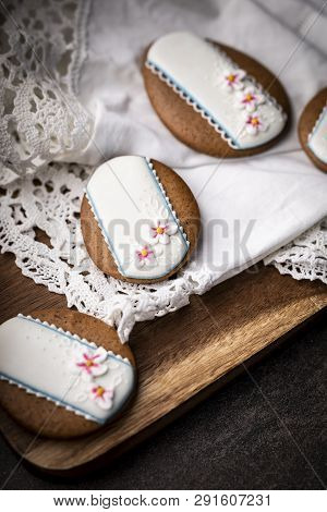 Spicy Easter Cookies In The Shape Of Easter Eggs