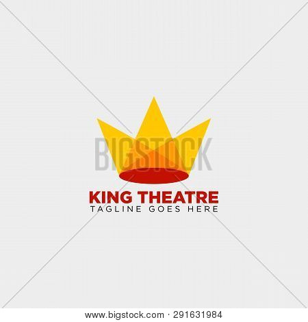 King Theatre Entertainment Simple Logo Template Vector Illustration Icon Lement Isolated