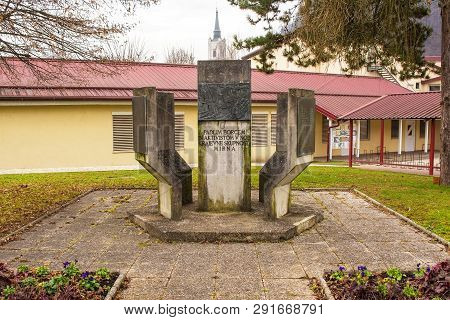 Mirna, Slovenia - December 29th 2018. A Yugoslavia Era Communist Second World War Memorial In Mirna