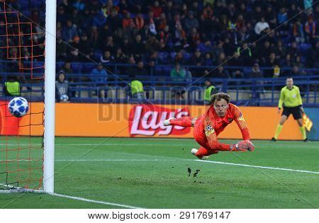 Kharkiv, Ukraine - October 23, 2018: Goalkeeper Andriy Pyatov Of Shakhtar Donetsk In Action During T
