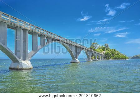 the pedestrian bridge in the Saman Gulf Dominican Republic, connects the coast with two tiny islets of Cayo Linares and Cayo-Vihia