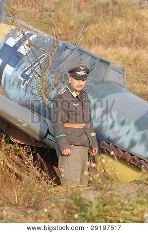 เคียฟ ยูเครน -6 nov: สมาชิกคลับประวัติดาวสีแดงไม่สวมประวัติศาสตร์เยอรมัน Luftwaffe