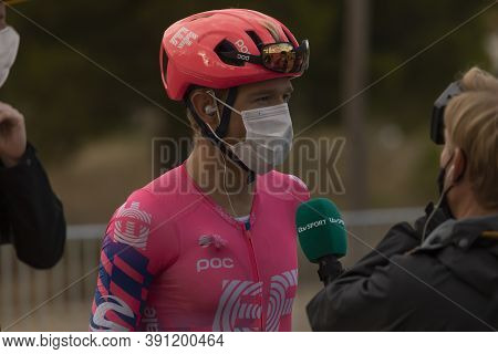 Ejea De Los Caballeros, Spain - October 23, 2020: Journalists, Photographers And The Media, Intervie