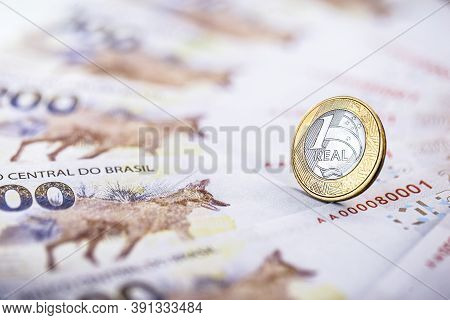 Currency Of One Real With Notes Of 200 Reais. Banknote Of Two Hundred Reais, Brazilian Economy, Infl