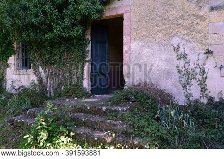 Abandoned Buildings Of Foresta Burgos, Burgos, Goceano