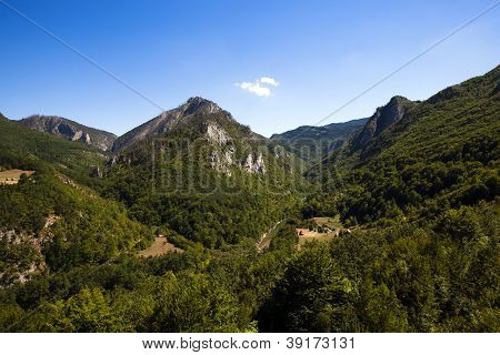 River Canyon Tara