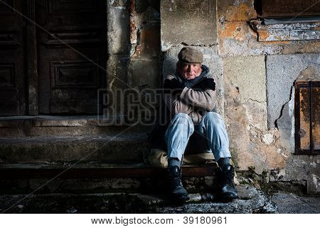 Bezdomny na ulicy