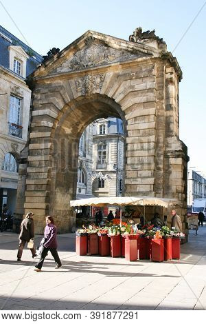 Bordeaux Aquitaine Image Photo Free Trial Bigstock